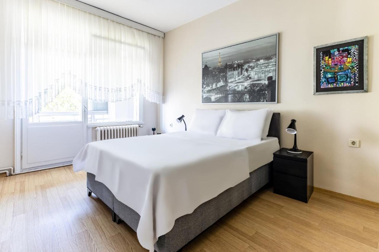 Daire Spacious Flat W Balcony 3 Min To Kadikoy Square *